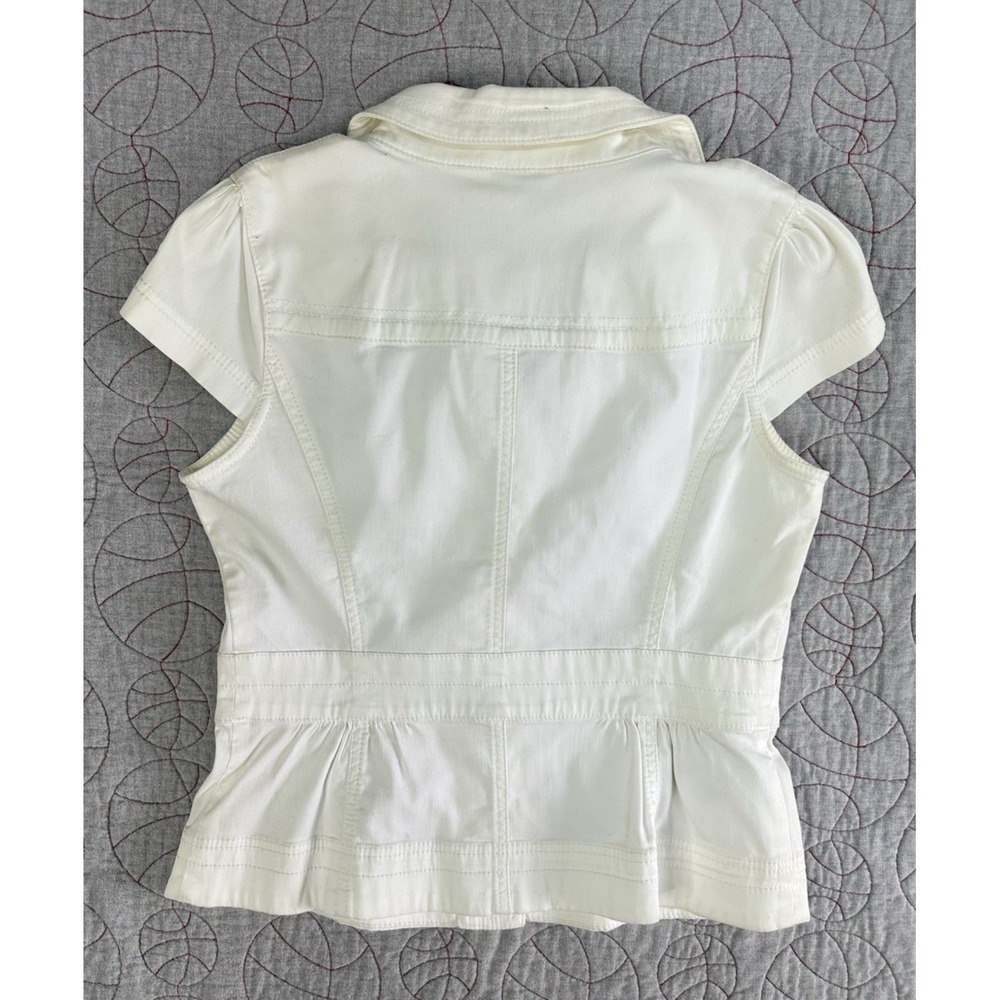 NEW Ann Taylor LOFT Y2K Button From Cap Sleeve White Vest / Women's Size 4 - Picture 5 of 5
